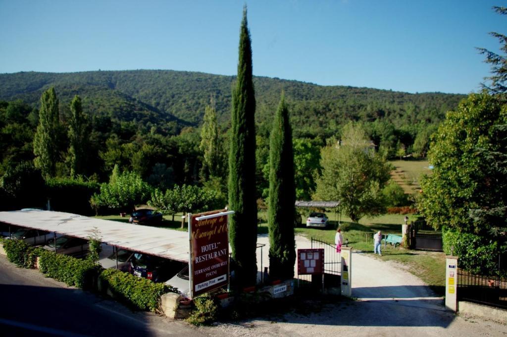 Auberge De L'Escargot D'Or Dieulefit Exteriör bild